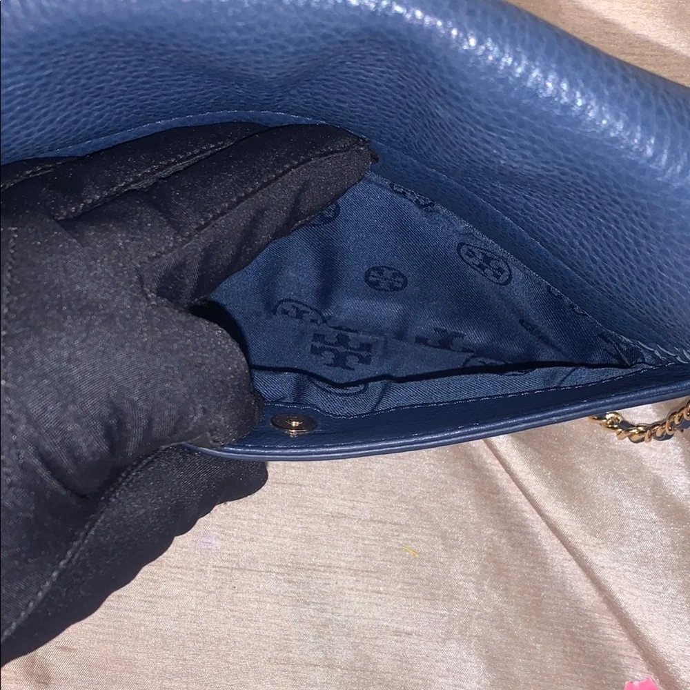 Tory Burch Blue Leather Crossbody Bag with Gold Chain EUC